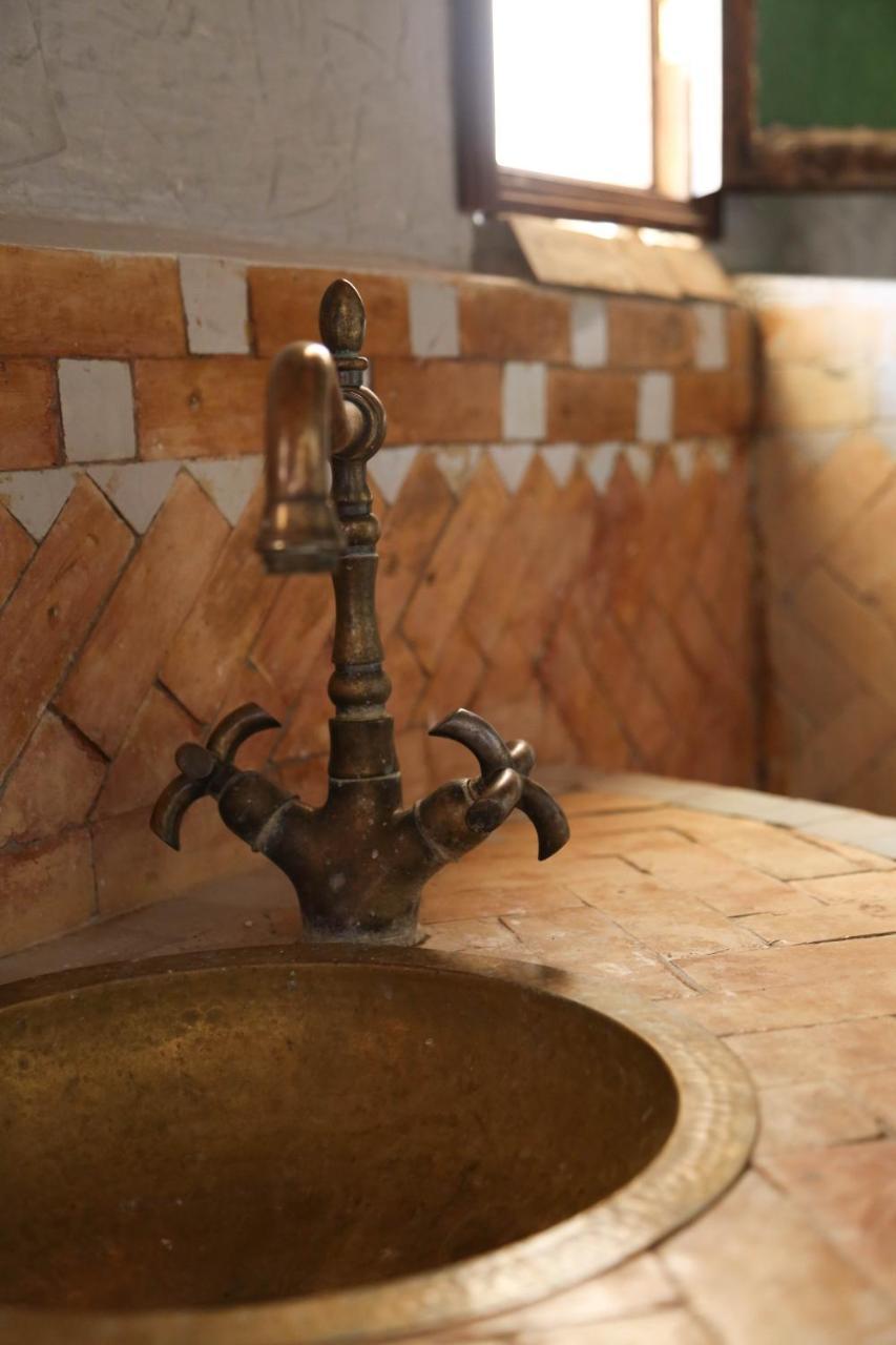 Riad De Charme Fez Bagian luar foto