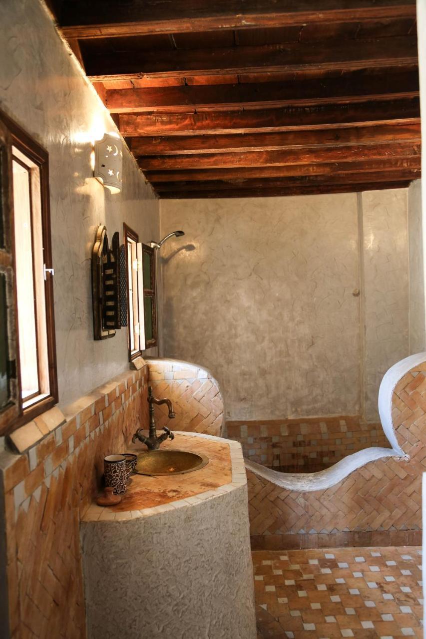 Riad De Charme Fez Bagian luar foto