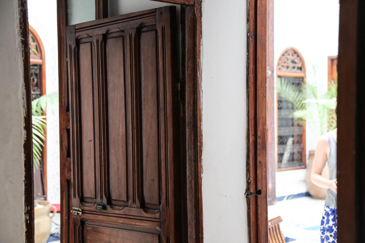 Riad De Charme Fez Bagian luar foto